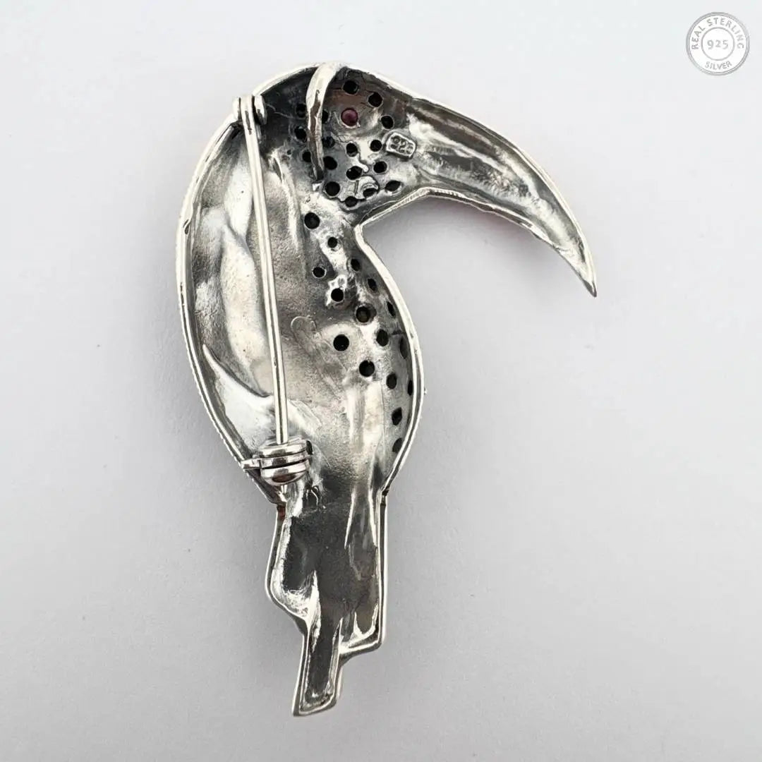 Stylish Office Brooch