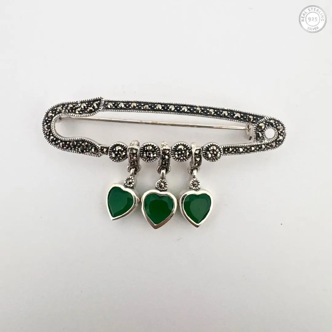 Trendy Event Brooch