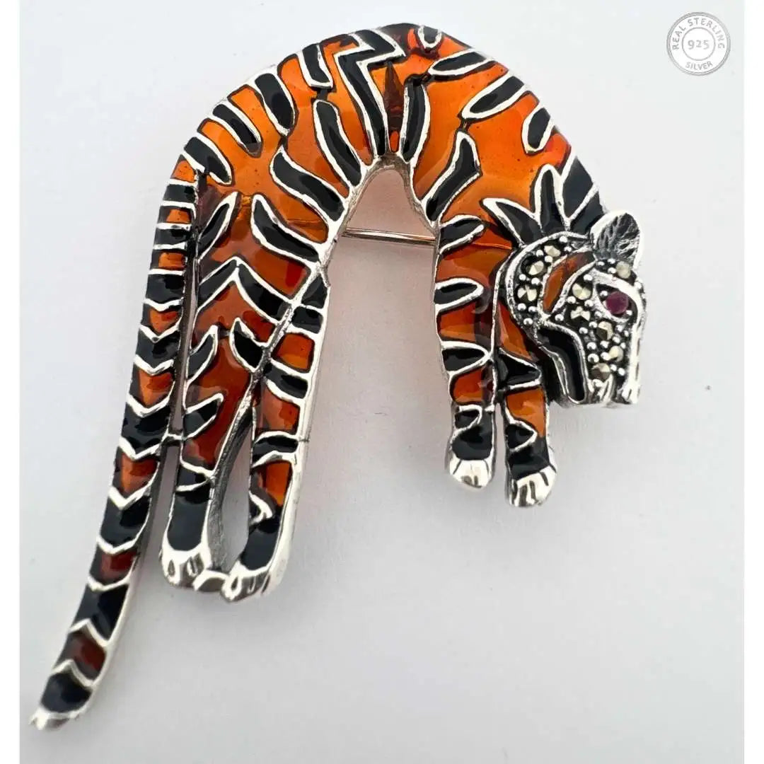 Everyday Elegance Brooch